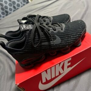 Nike vapormax flyknit 3 used